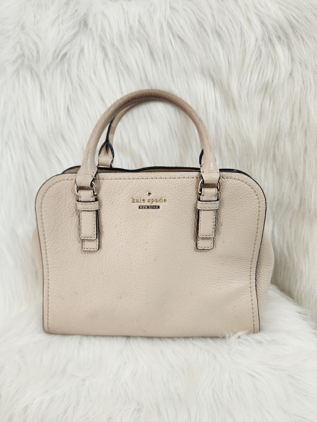 Kate Spade Cream Leather, Triple Compartment, Expanding Shoulder Bag 10.5"X8"X5"
